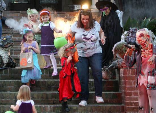 A group of young trick or treaters.